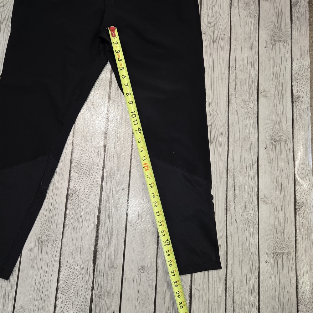 NWOT Columbia Classic Black Fitted Mixed Media Performance Pants Womens M - Picture 6 of 8